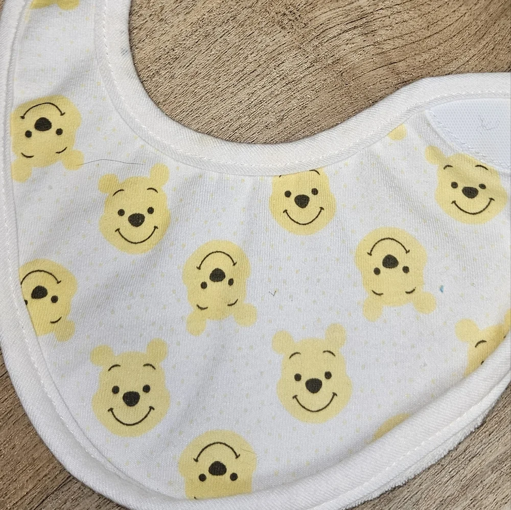 Bundle of 7 baby bibs